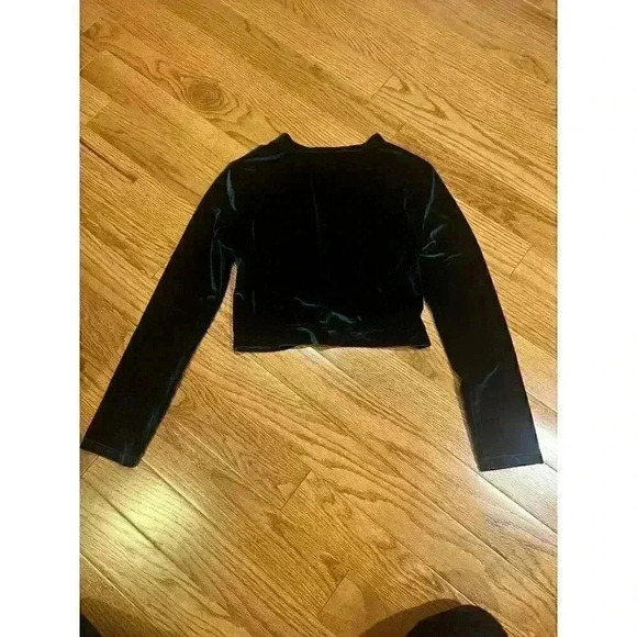 Style Mafia Green Velvet Cropped Top Size Small Holiday Fancy Party - Picture 3 of 5